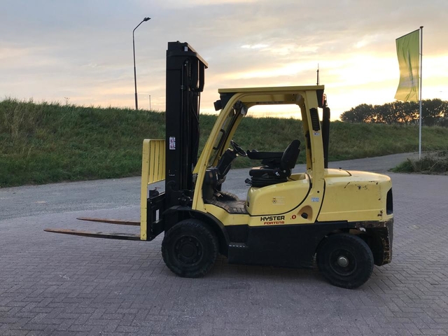 Hyster 001